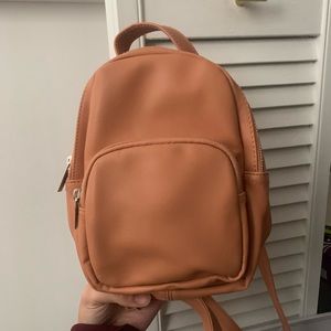 Mini back pack